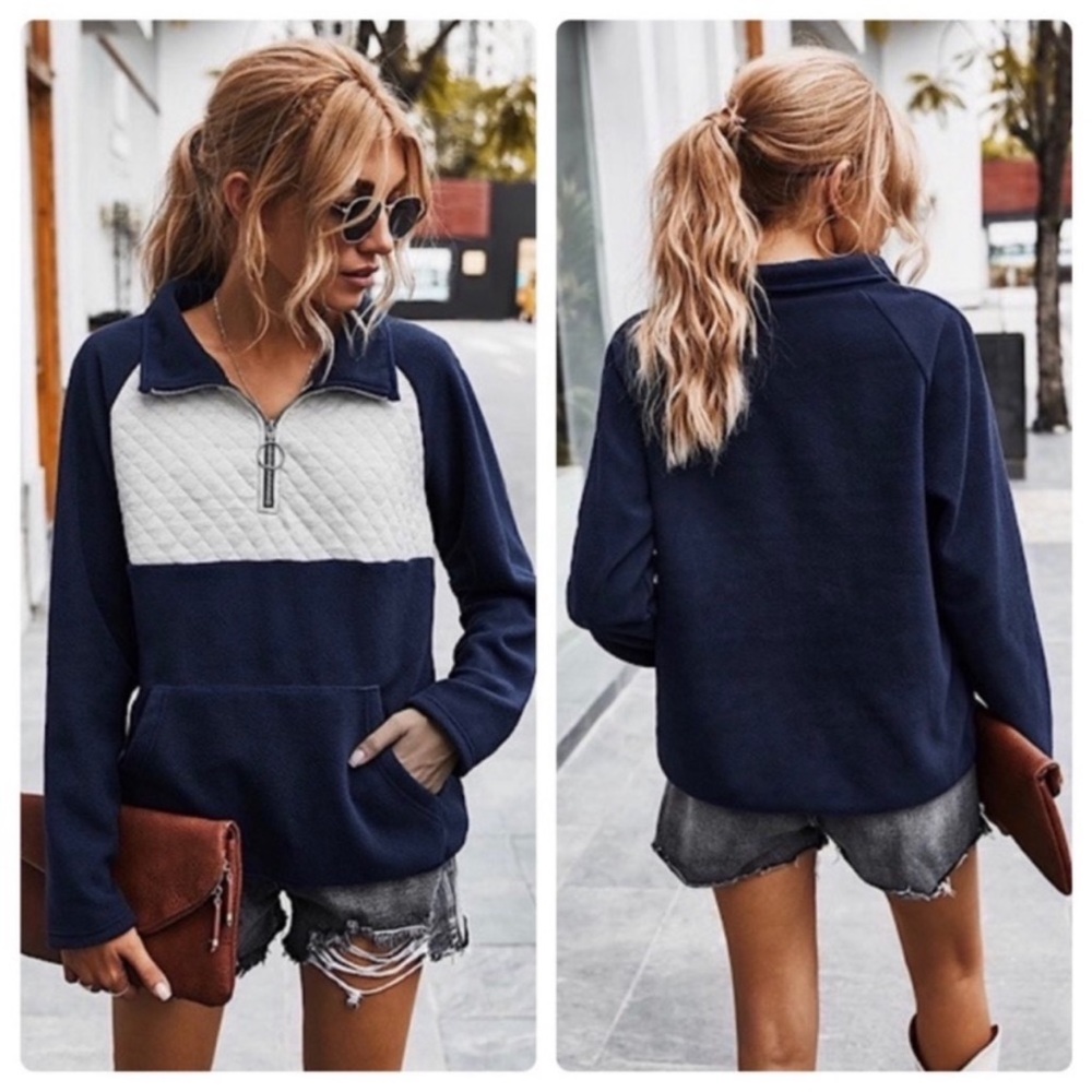 💥SALE!💥 Navy Color-block Quarter Zip Fleece Pullover